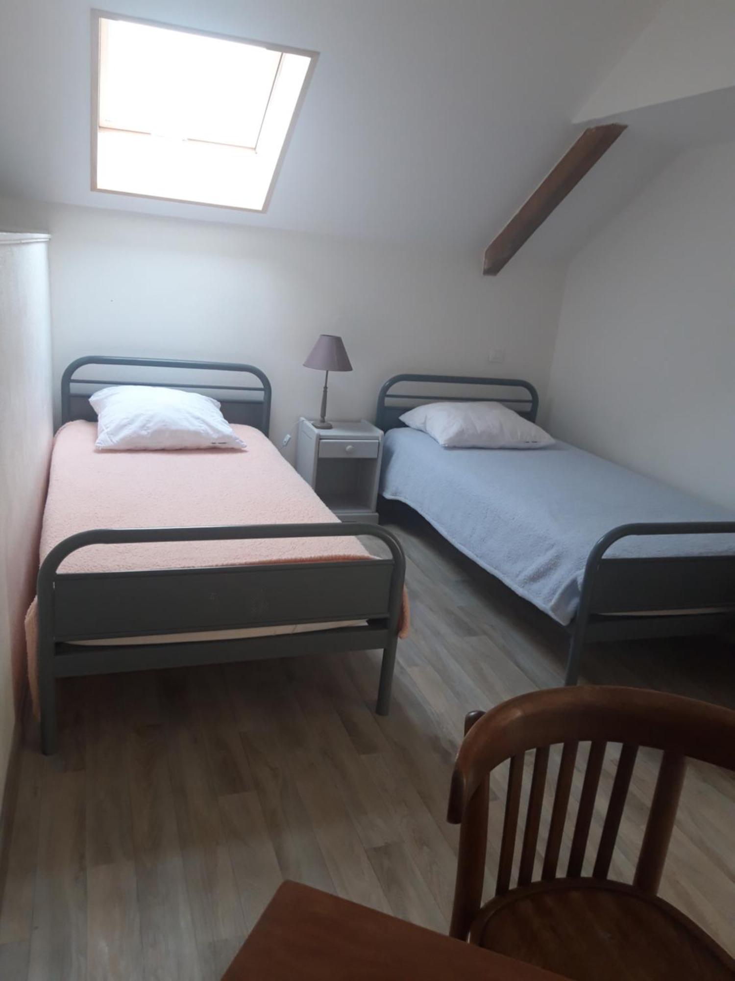 Villa Le Petit Lustucru Saint-Martin-des-Champs  Habitación foto